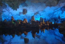 桂林的芦笛岩图片